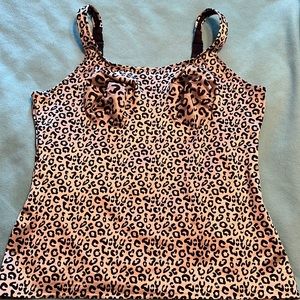Ruby Ribbon Size 40 Shapewear in Leopard